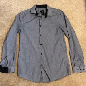 Men’s long sleeve button down
